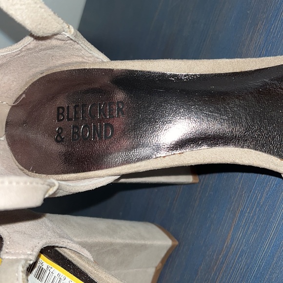 Bleecker & Bond, Taupe Pumps, Crisscross Ankle Straps, Size 6.5, New With Tags - Picture 6 of 10
